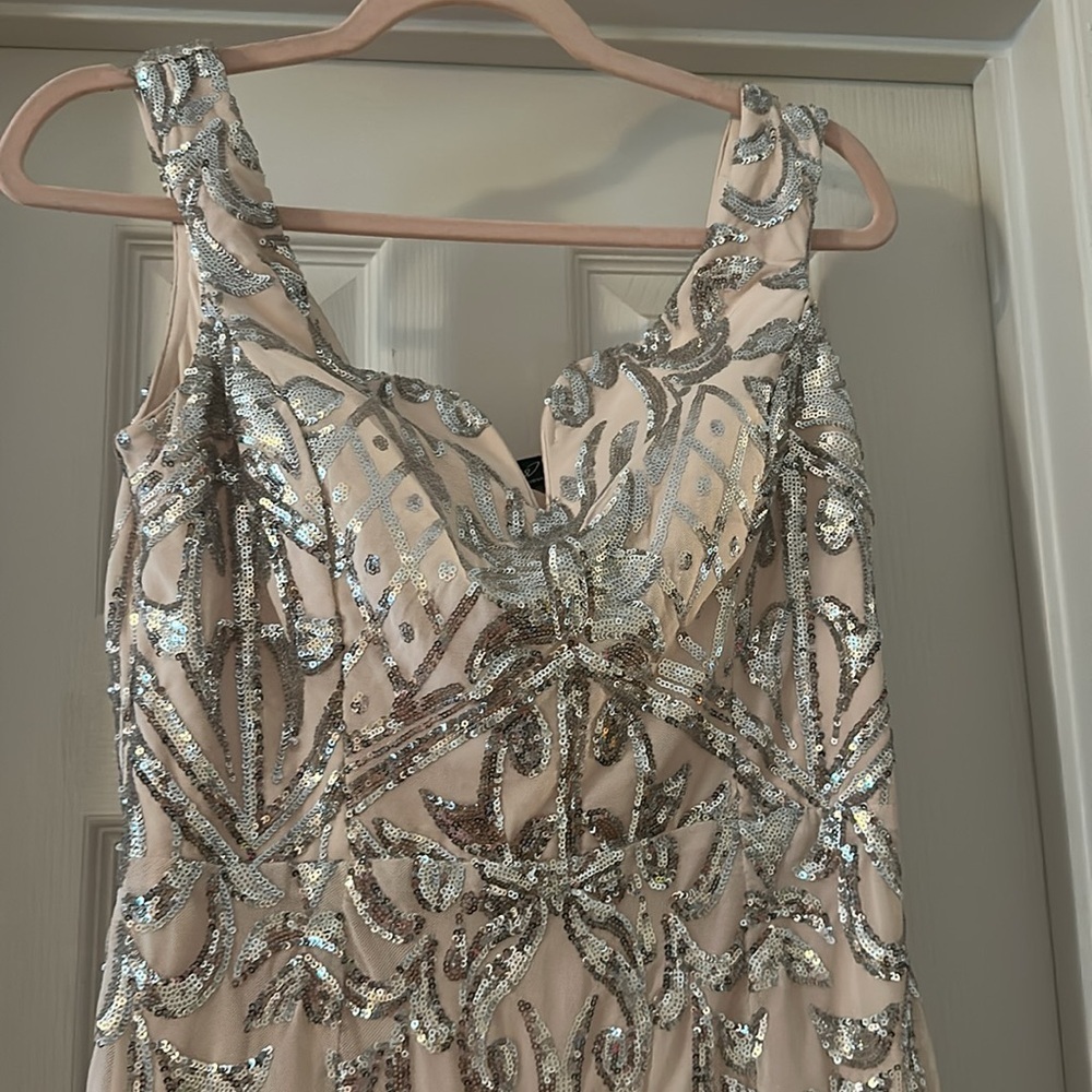Windsor Silver and Cream Sequin Wedding Dress - Picture 2 of 5